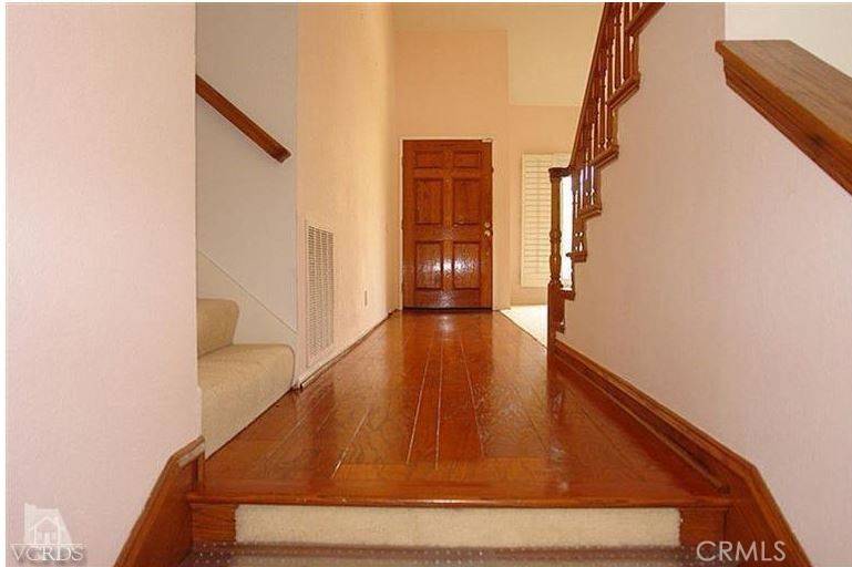 Irvine, CA 92620,25 Mecklenberg