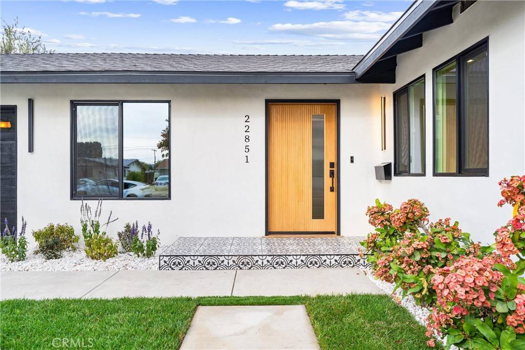 West Hills, CA 91307,22851 Vose ST