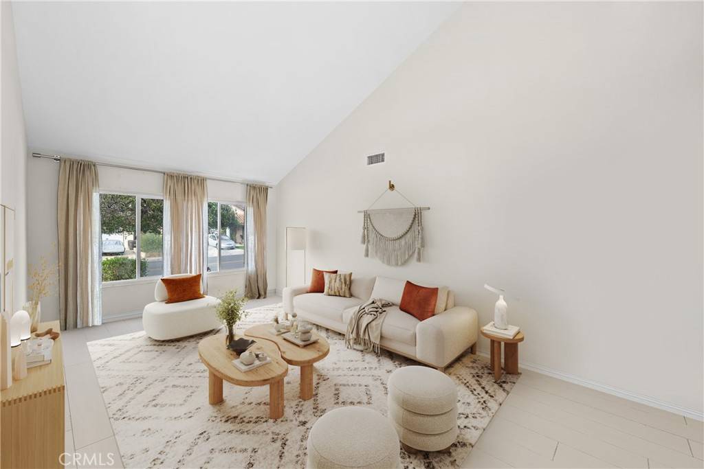 Rancho Santa Margarita, CA 92688,10 Koso PL