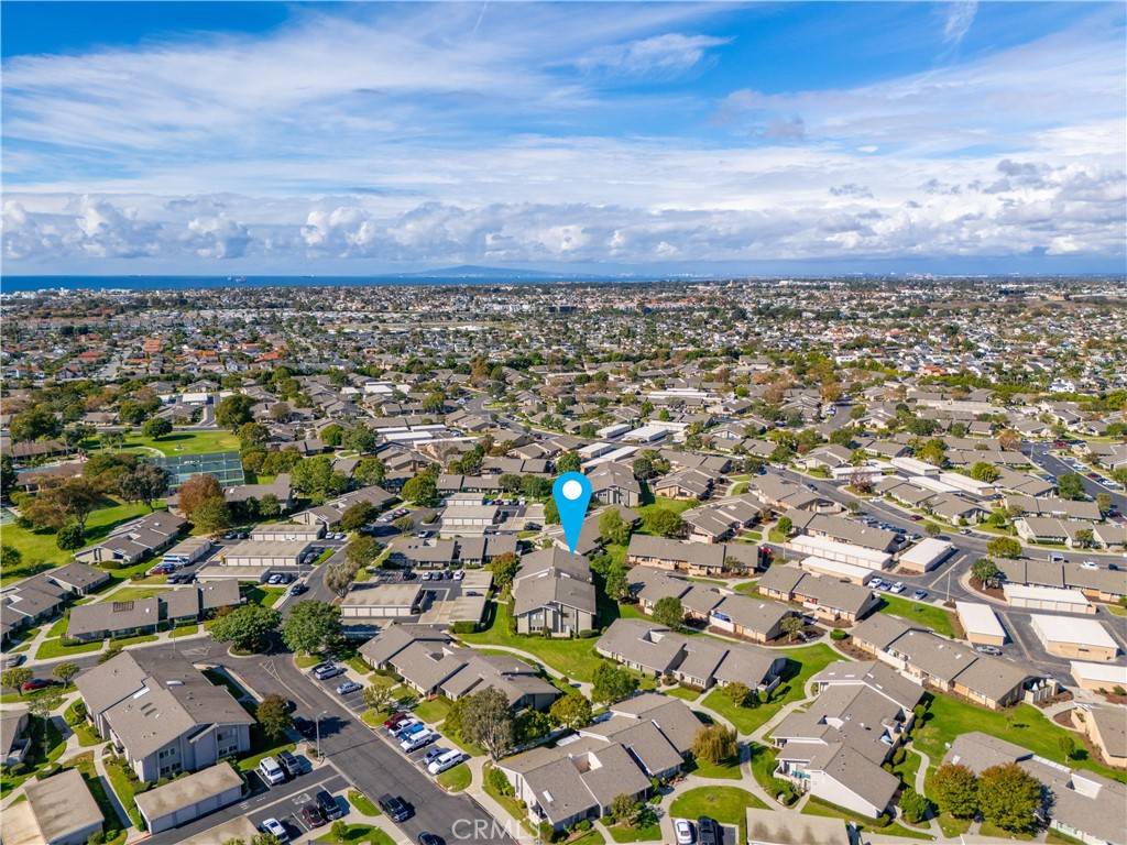 Huntington Beach, CA 92646,8777 Tulare Drive #411H