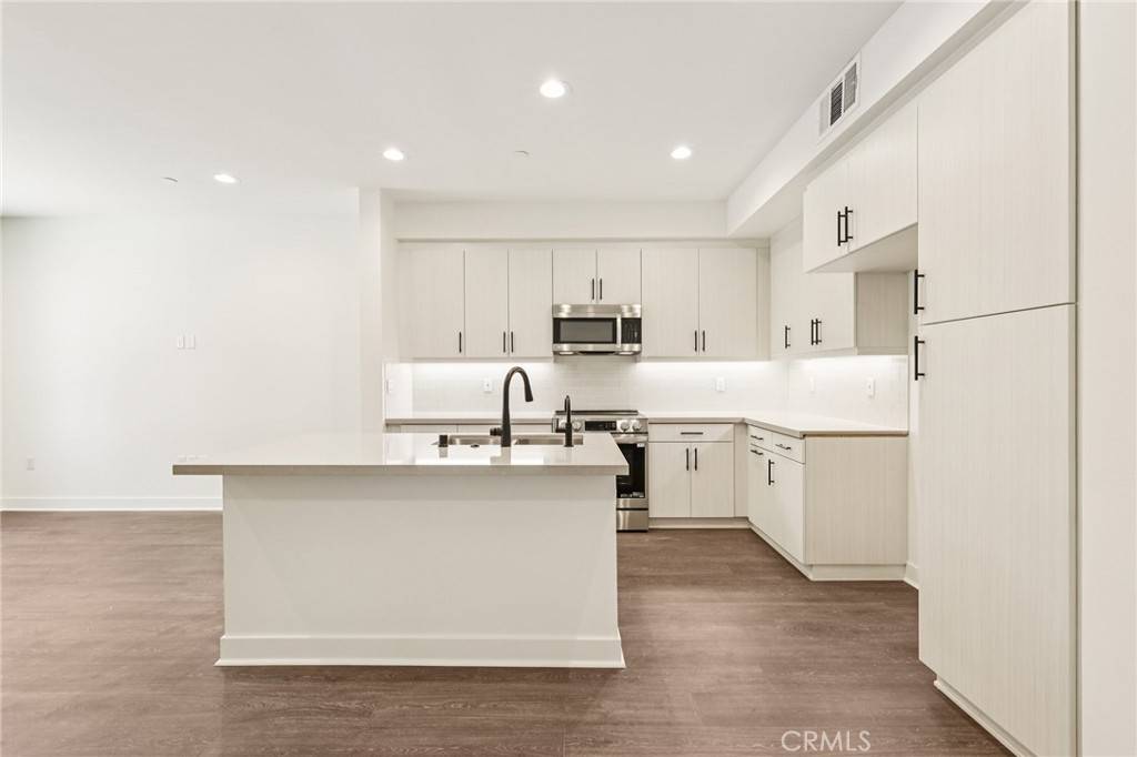 El Cajon, CA 92019,1329 Cantada CT