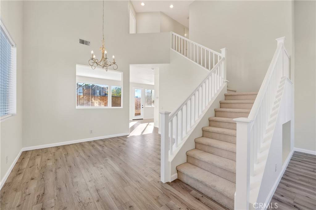 Costa Mesa, CA 92626,1203 Hazel PL