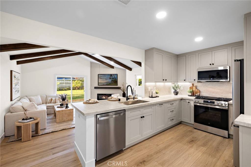 Tustin, CA 92780,12941 Keith PL