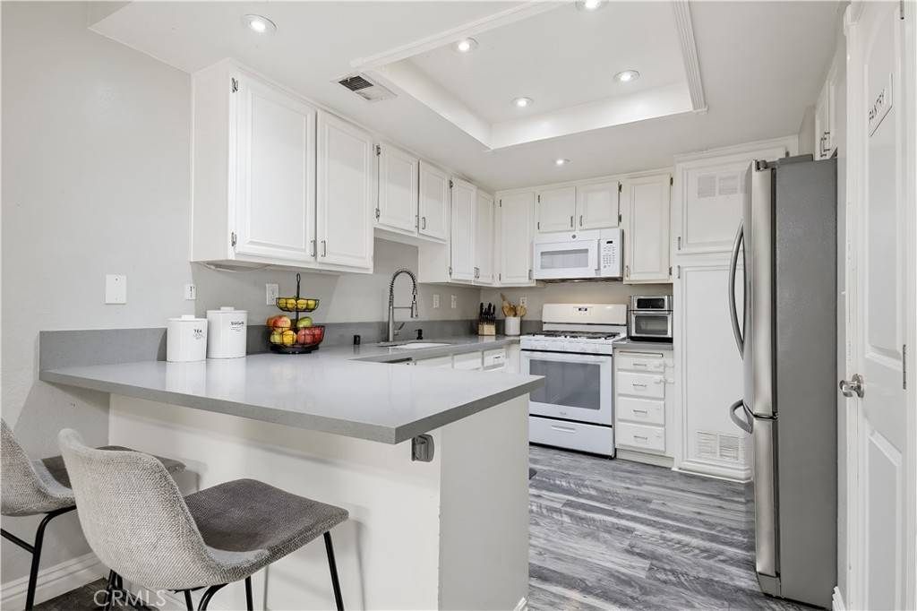 Lake Forest, CA 92630,21236 Jasmines