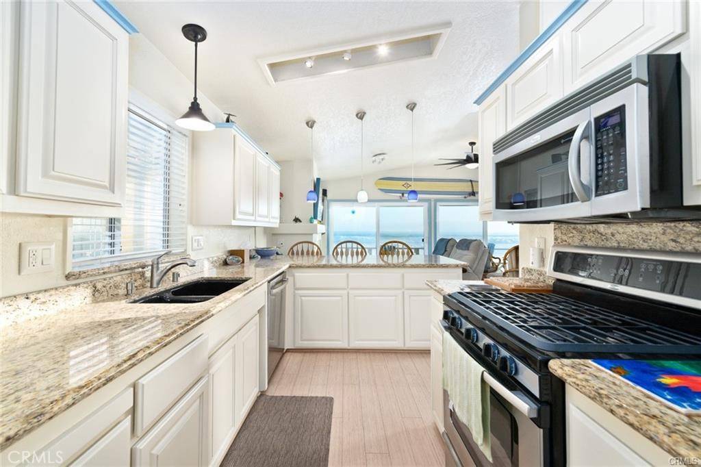 San Clemente, CA 92672,1880 N El Camino Real #8