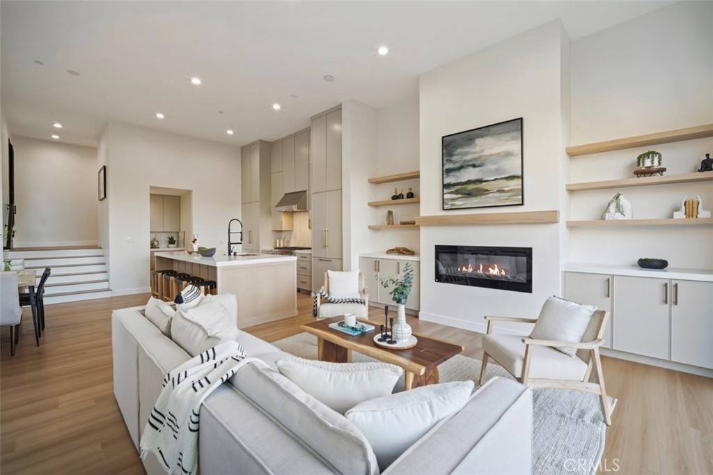 San Clemente, CA 92672,229 Avenida Monterey #1