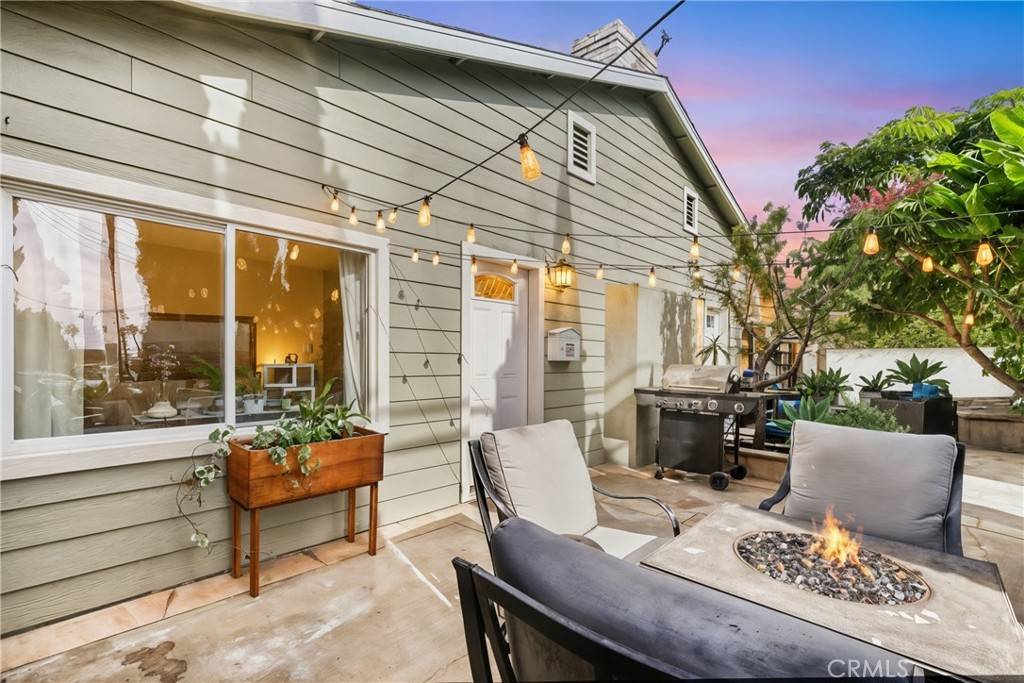 Laguna Beach, CA 92651,352 Thalia