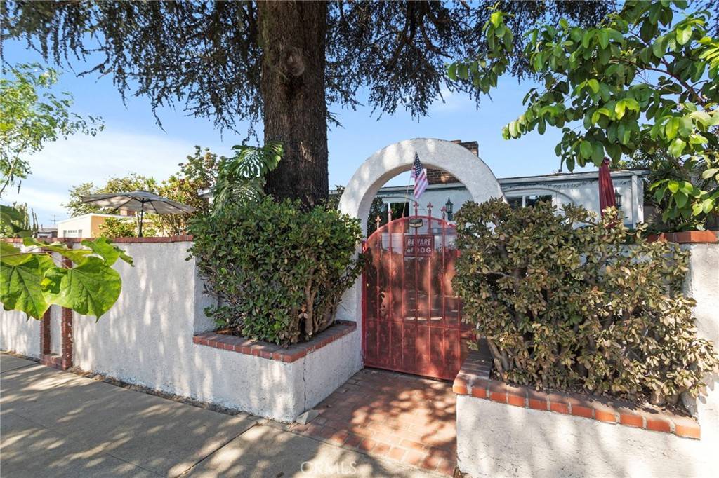 Sylmar, CA 91342,14263 Hubbard