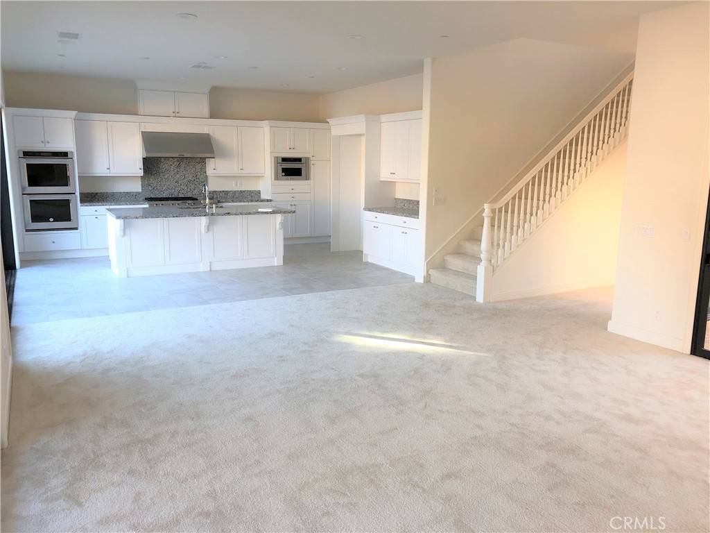 Lake Forest, CA 92630,29 Caspian