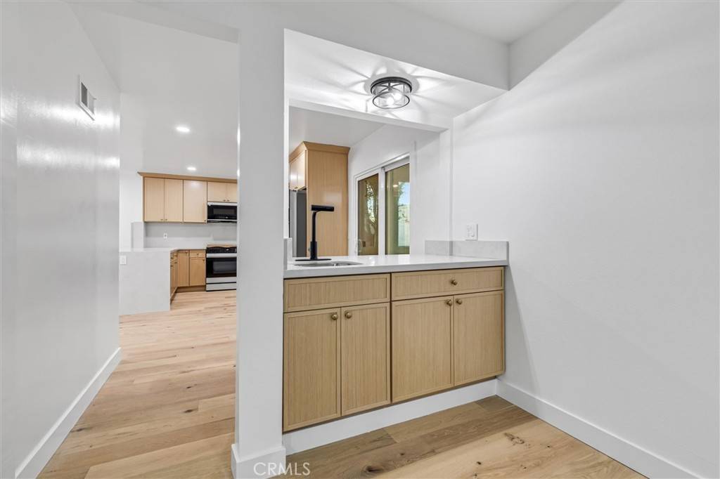 Anaheim, CA 92805,1781 E Warrenton