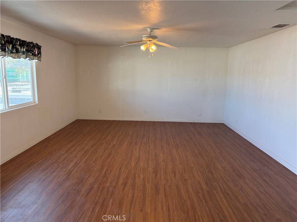 Hesperia, CA 92345,7413 Montrose