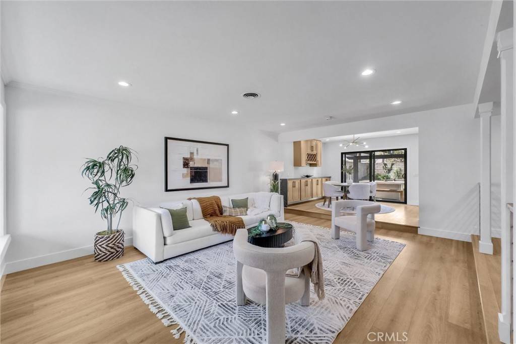 Huntington Beach, CA 92646,21621 Kaneohe