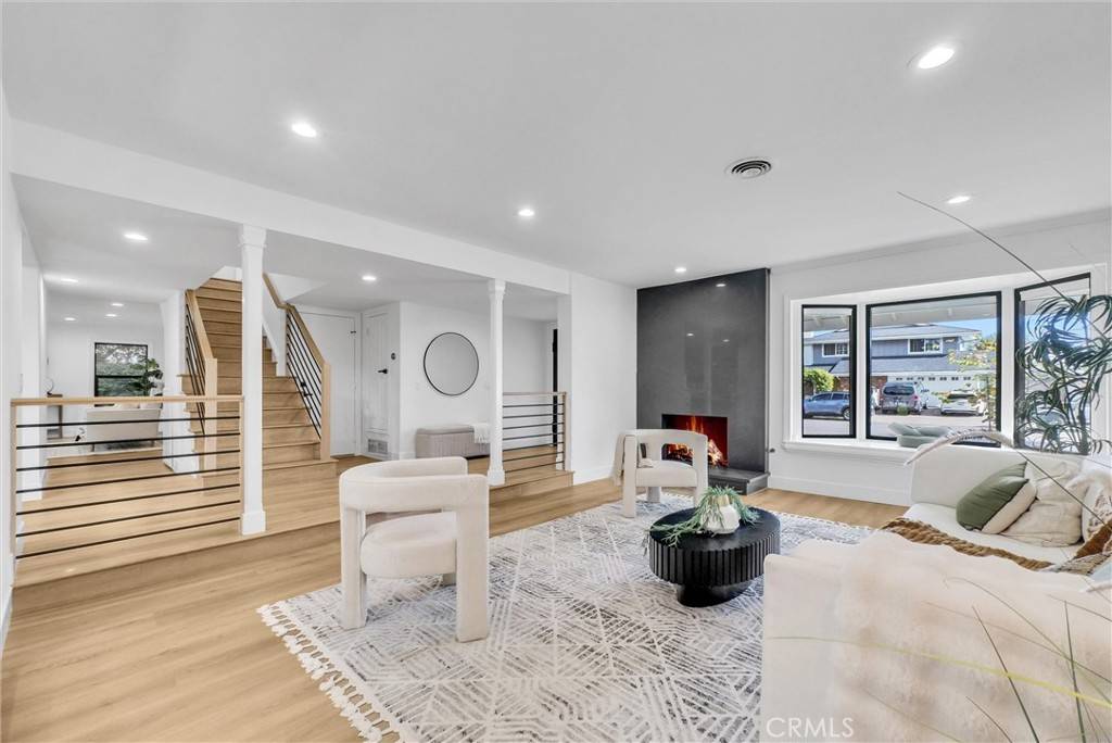 Huntington Beach, CA 92646,21621 Kaneohe