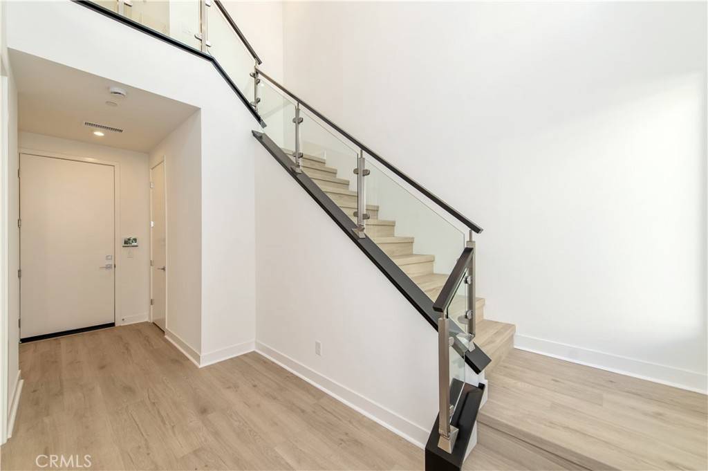 San Diego, CA 92108,2612 Everly Dr