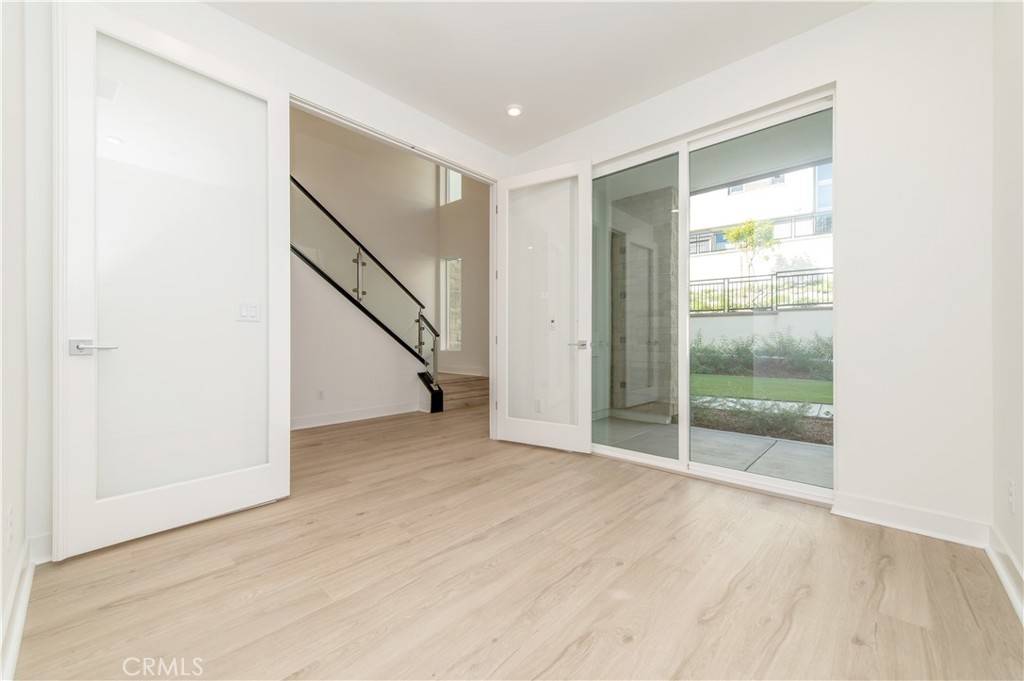 San Diego, CA 92108,2612 Everly Dr