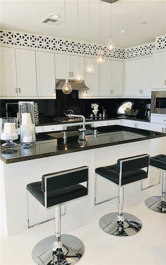 Rancho Mission Viejo, CA 92694,21 Jaripol