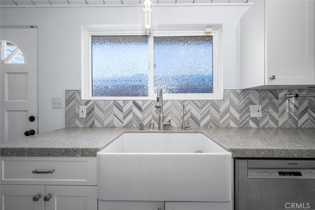 Norwalk, CA 90650,12255 Allard