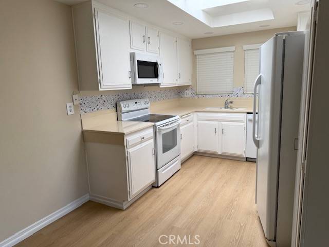 Laguna Woods, CA 92637,3145 Via Vista #O