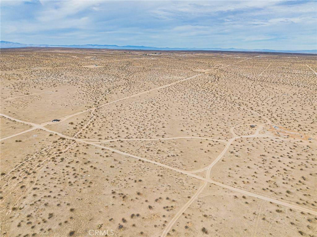 Hi Vista, CA 93535,20554 E H-8 AVE