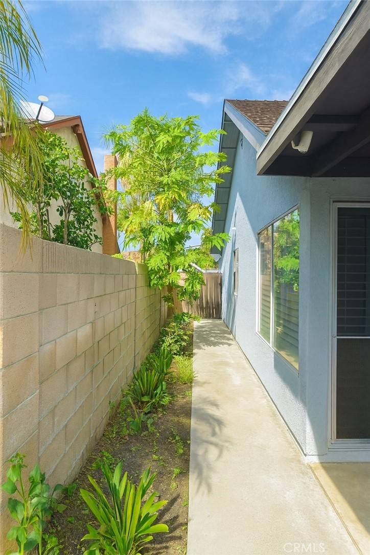 Stanton, CA 90680,6870 Via Kannela