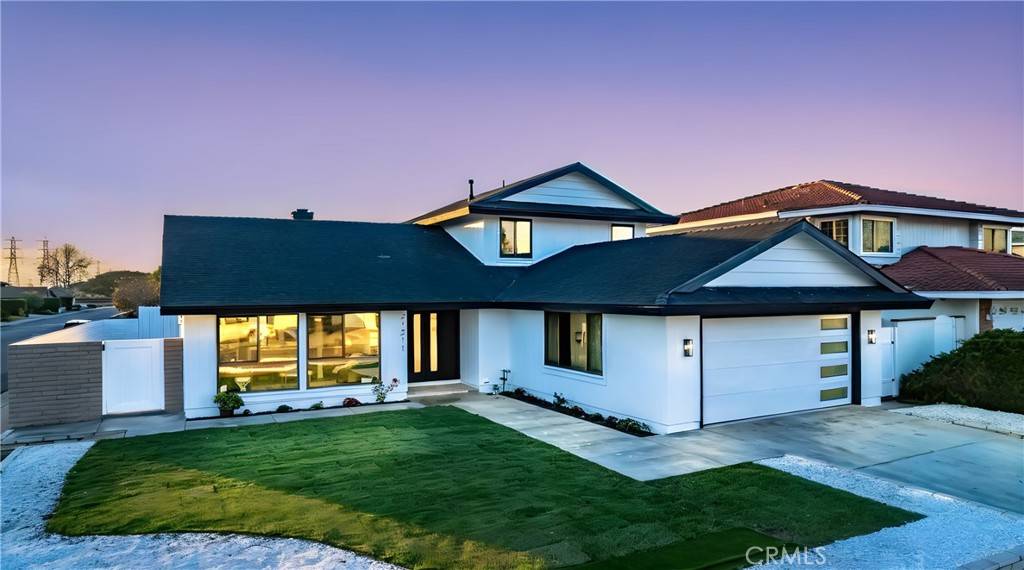 Huntington Beach, CA 92646,21211 Binghampton CIR