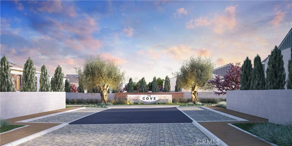 Encinitas, CA 92024,2073 E Pearl ST