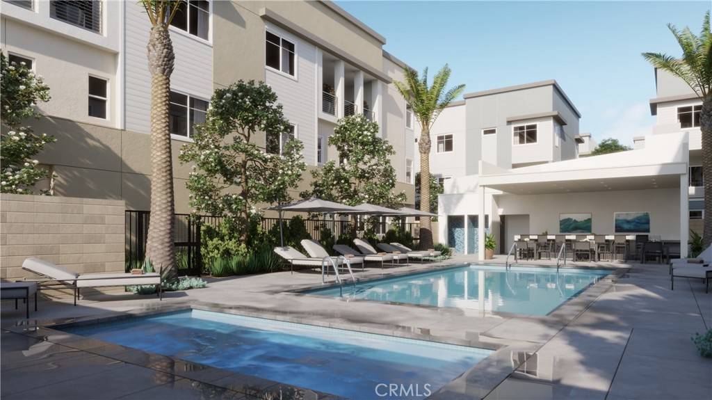 Huntington Beach, CA 92647,7256 Aura CIR