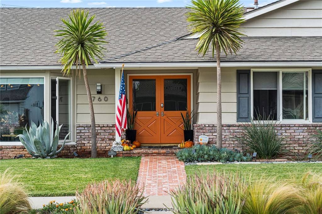 Orange, CA 92869,760 S Loretta DR