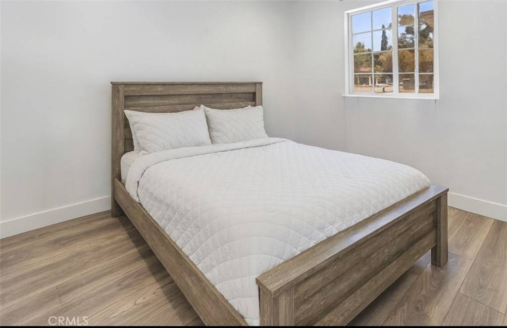 Woodland Hills, CA 91367,24019 Sylvan  St. #ADU