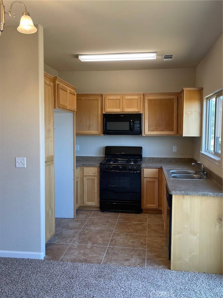 Oroville, CA 95965,1978 Bluffs DR