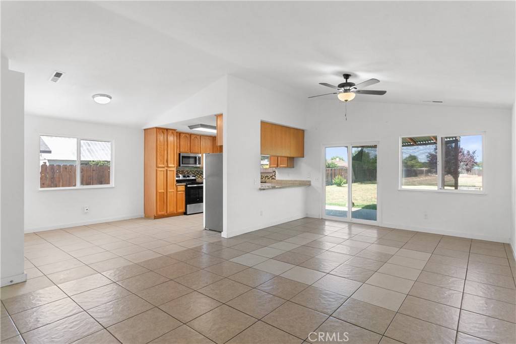 Corning, CA 96021,328 Houghton AVE