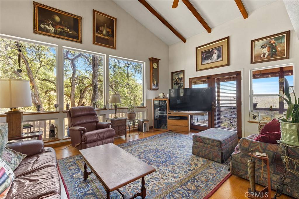 Oroville, CA 95965,188 Patton Peak RD