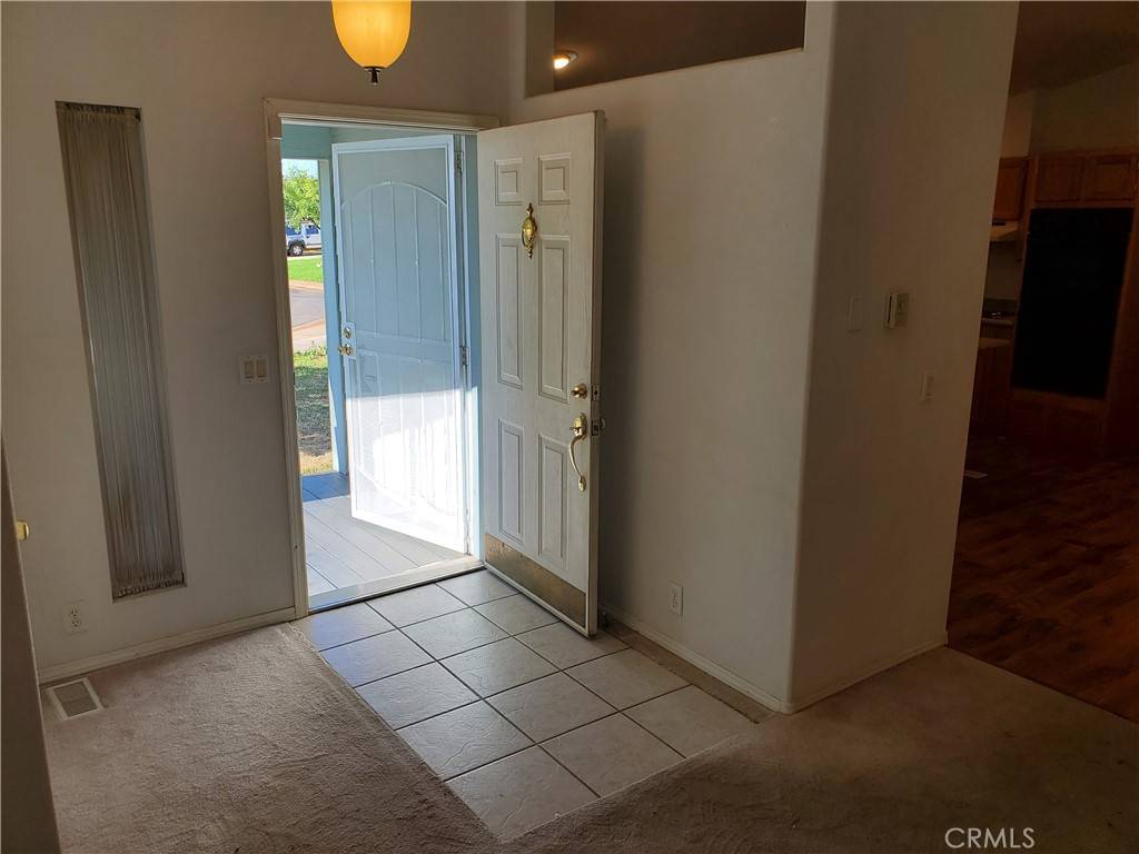 Oroville, CA 95965,76 Orchardcrest DR