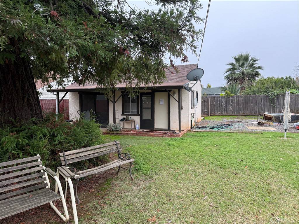 Oroville, CA 95965,1043 Thermalito AVE