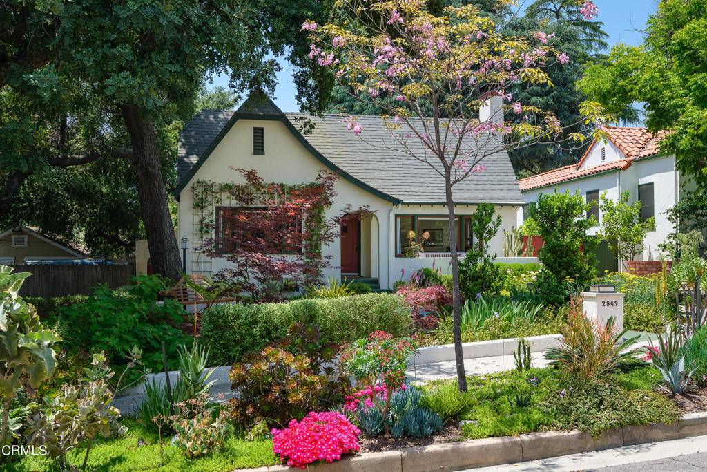 Altadena, CA 91001,2549 Highland  Avenue