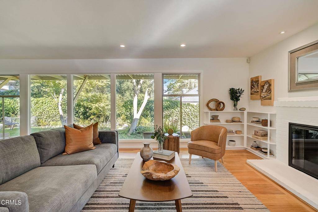 Altadena, CA 91001,1928 N Holliston AVE