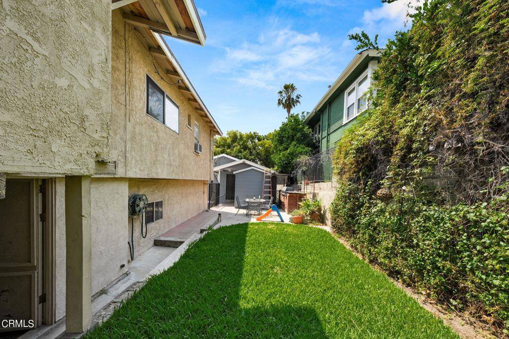 Los Angeles, CA 90042,5919 Great Oak CIR