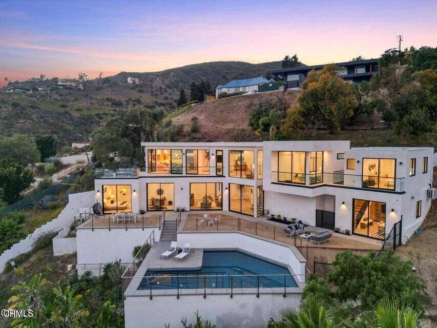 Malibu, CA 90265,31220 Beach View Estates DR