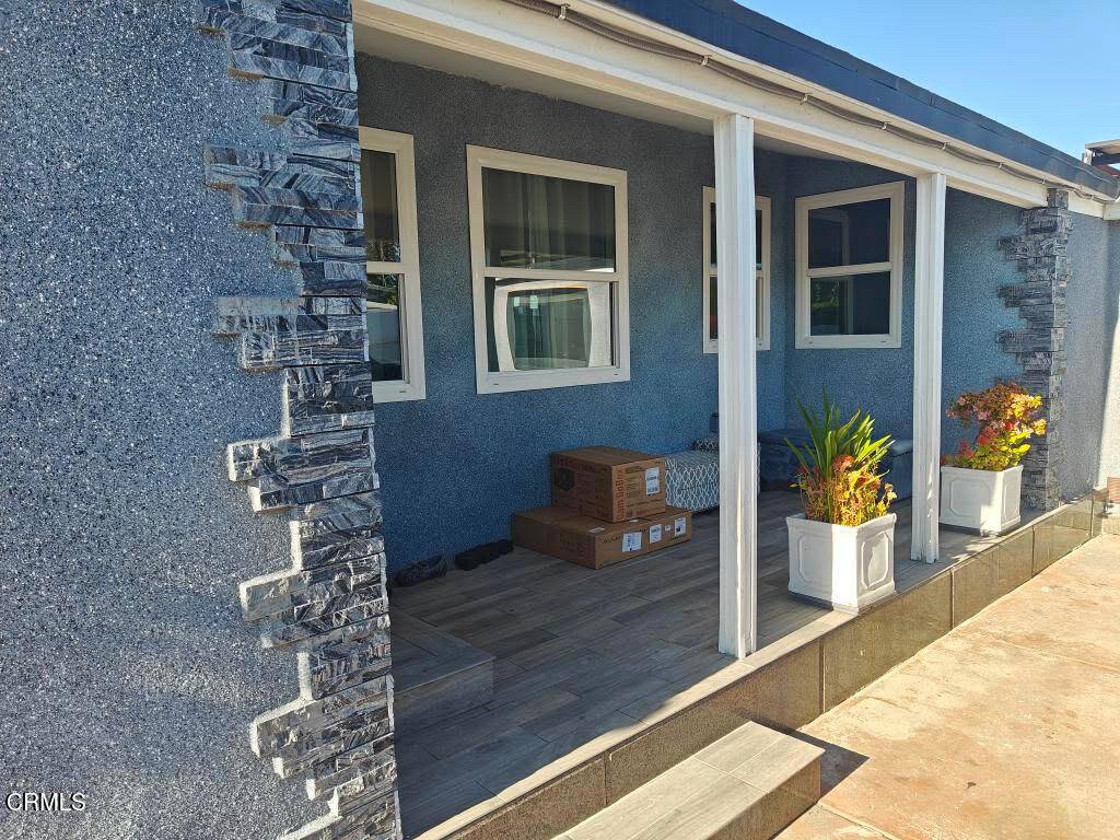 Pacoima, CA 91331,11080 De Foe AVE