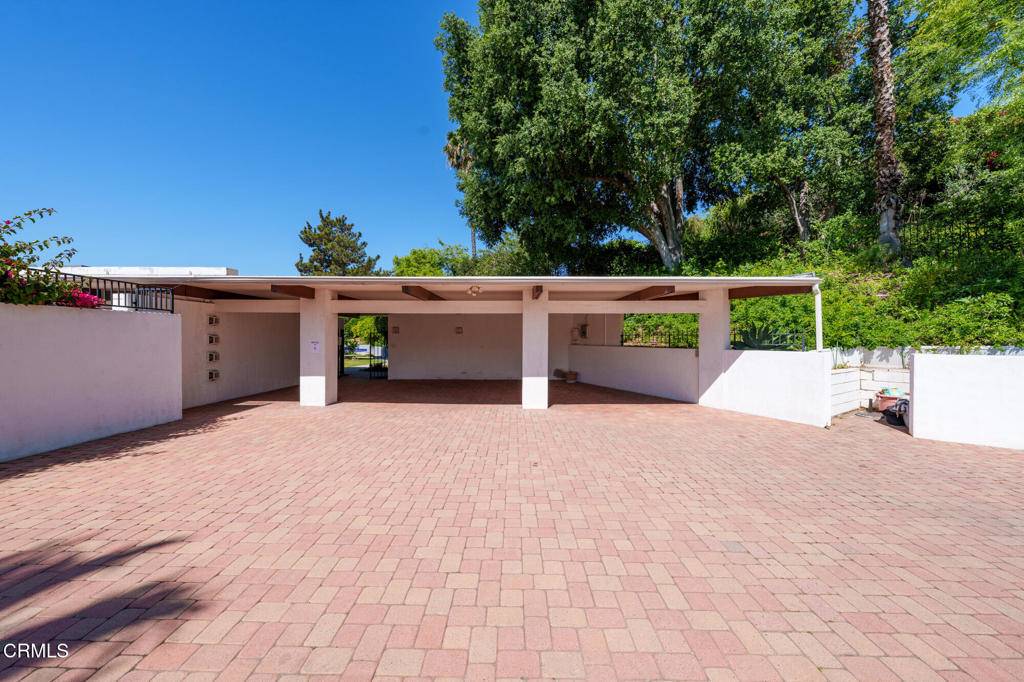 Pasadena, CA 91107,3350 Calvert RD