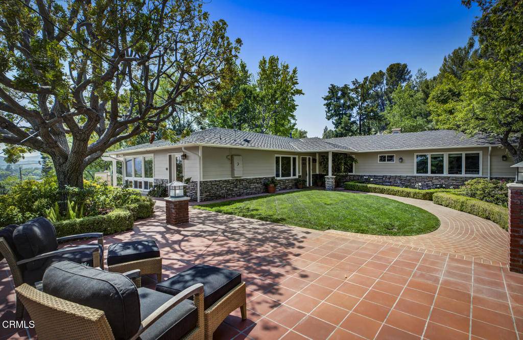 La Canada Flintridge, CA 91011,5109 Redwillow LN
