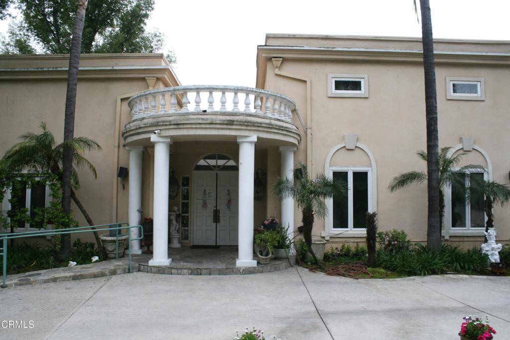 La Canada Flintridge, CA 91011,500 Georgian RD