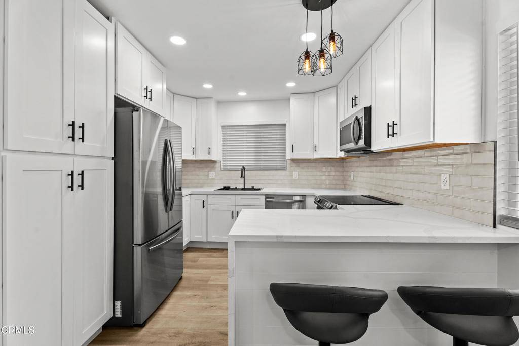 Los Angeles, CA 90056,6721 S Springpark AVE #3A