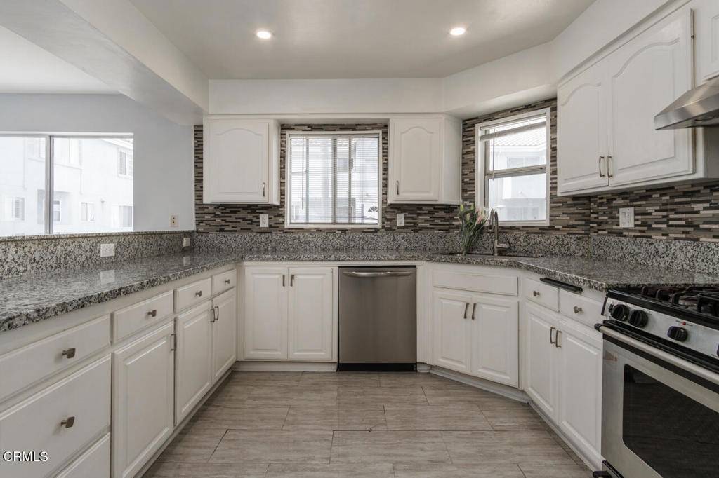 Panorama City, CA 91402,9216 Tobias AVE #22
