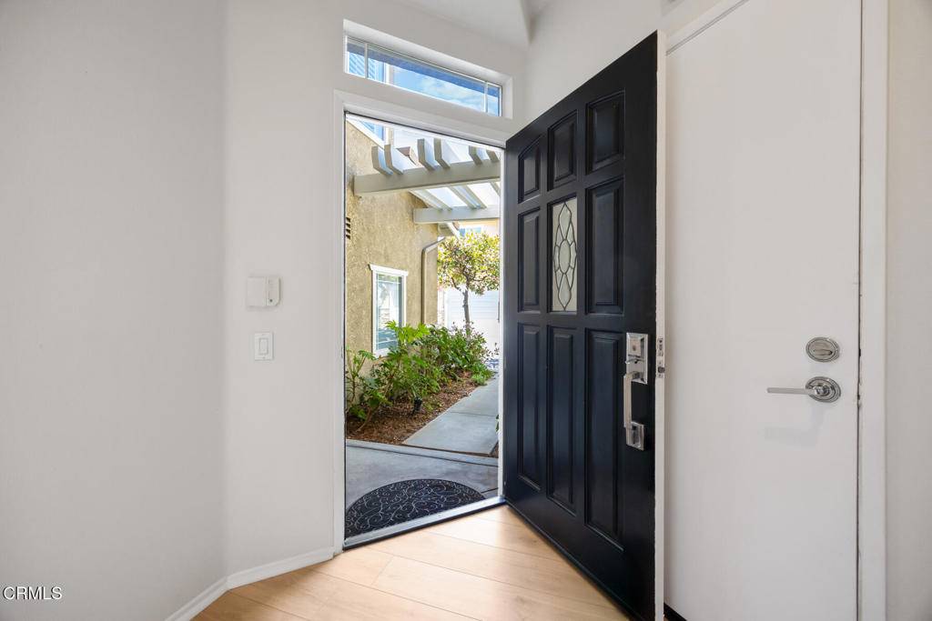 Valencia, CA 91354,23636 Big Sky Walk WALK #137