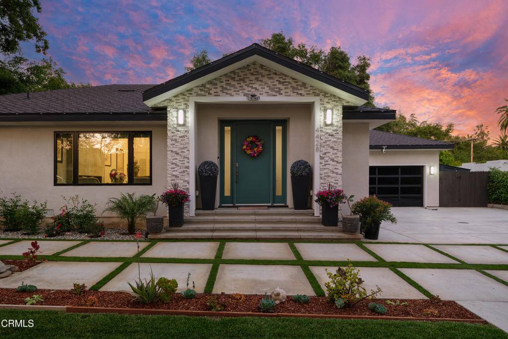 La Canada Flintridge, CA 91011,4428 Oakwood AVE