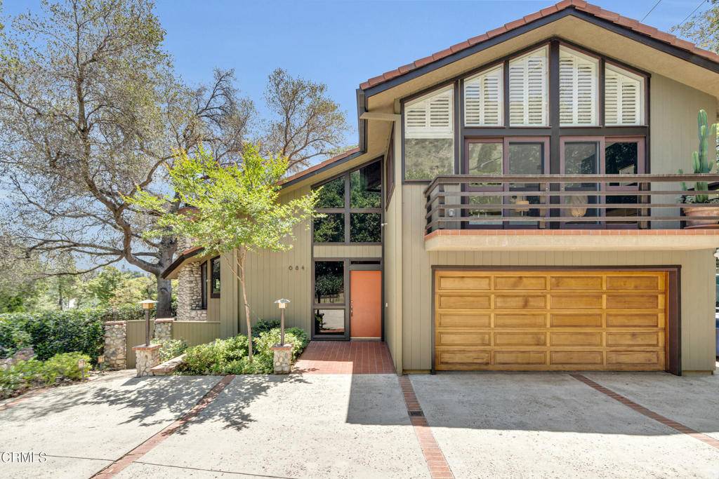 Sierra Madre, CA 91024,684 Orange DR