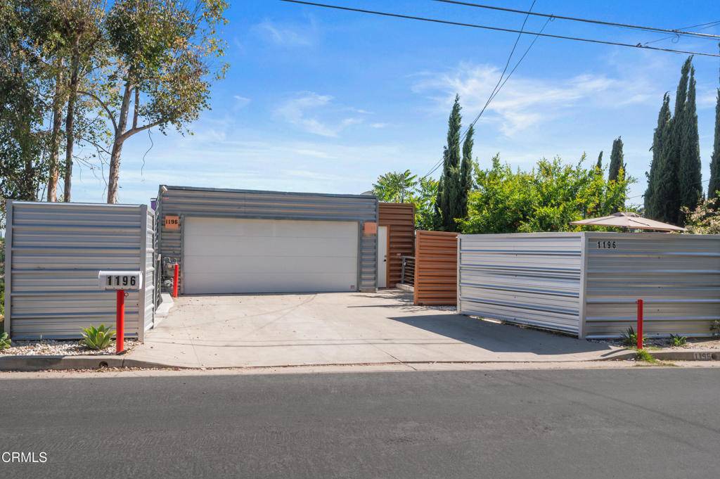 Los Angeles, CA 90031,1196 Montecito DR