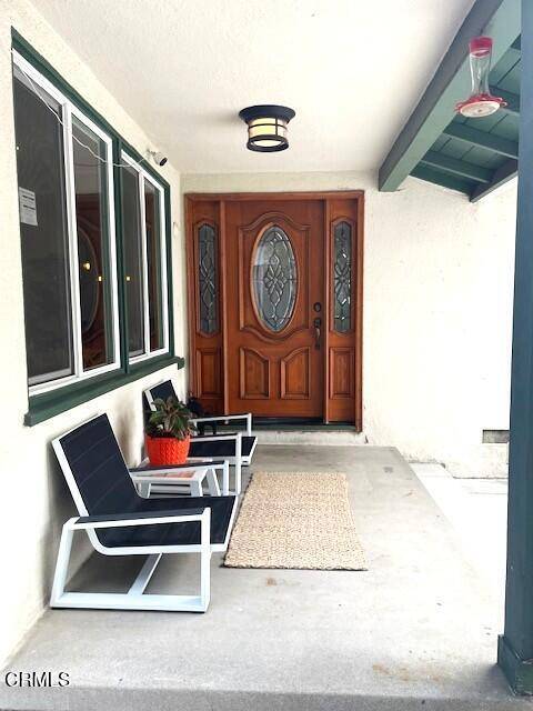 Downey, CA 90241,10456 Pomering RD