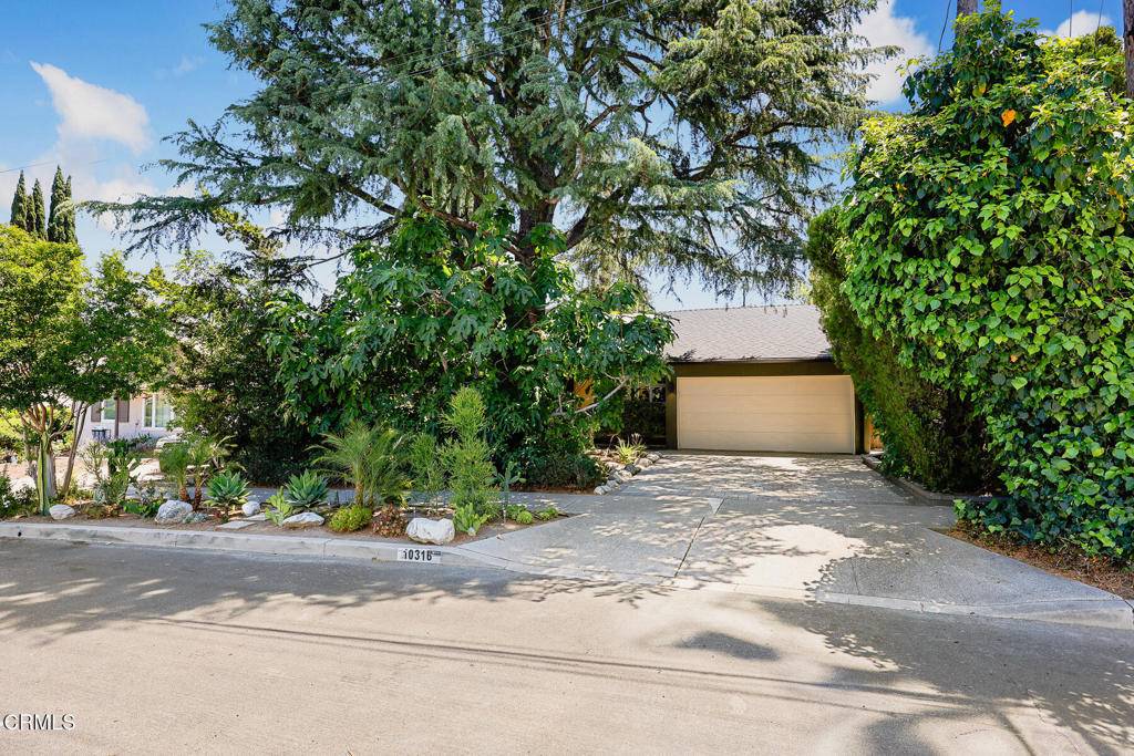 Sunland, CA 91040,10316 Newhome AVE